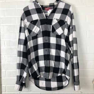 Arizona Jean Co. Black/ white Flannel TOP SIZE S